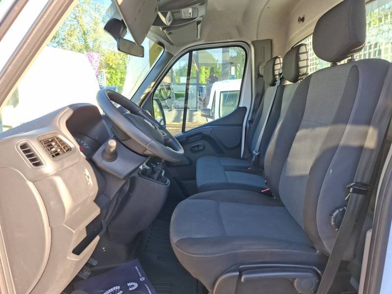 Renault Master III