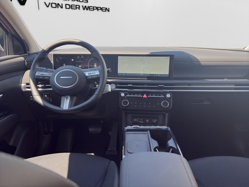 Fahrzeugabbildung TUCSON FL (MY25) 1.6 T-GDI (160 PS) 48V 7-DCT 4WD TREND Bild 3 von 15