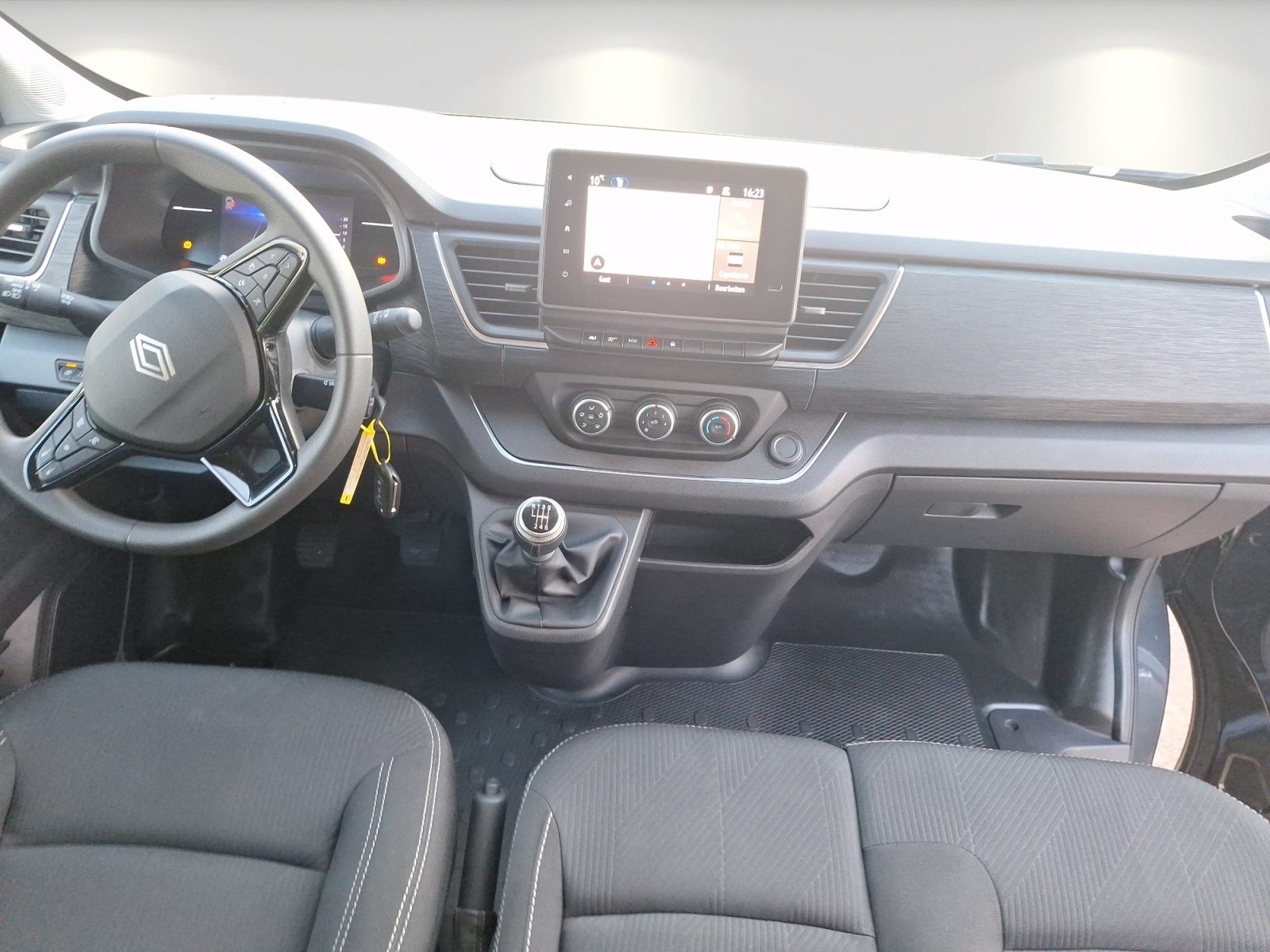 Renault Trafic – Bild 9