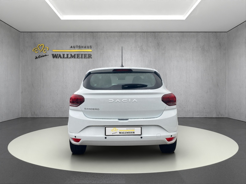 Fahrzeugabbildung Sandero Expression TCe 90 Bild 6 von 15
