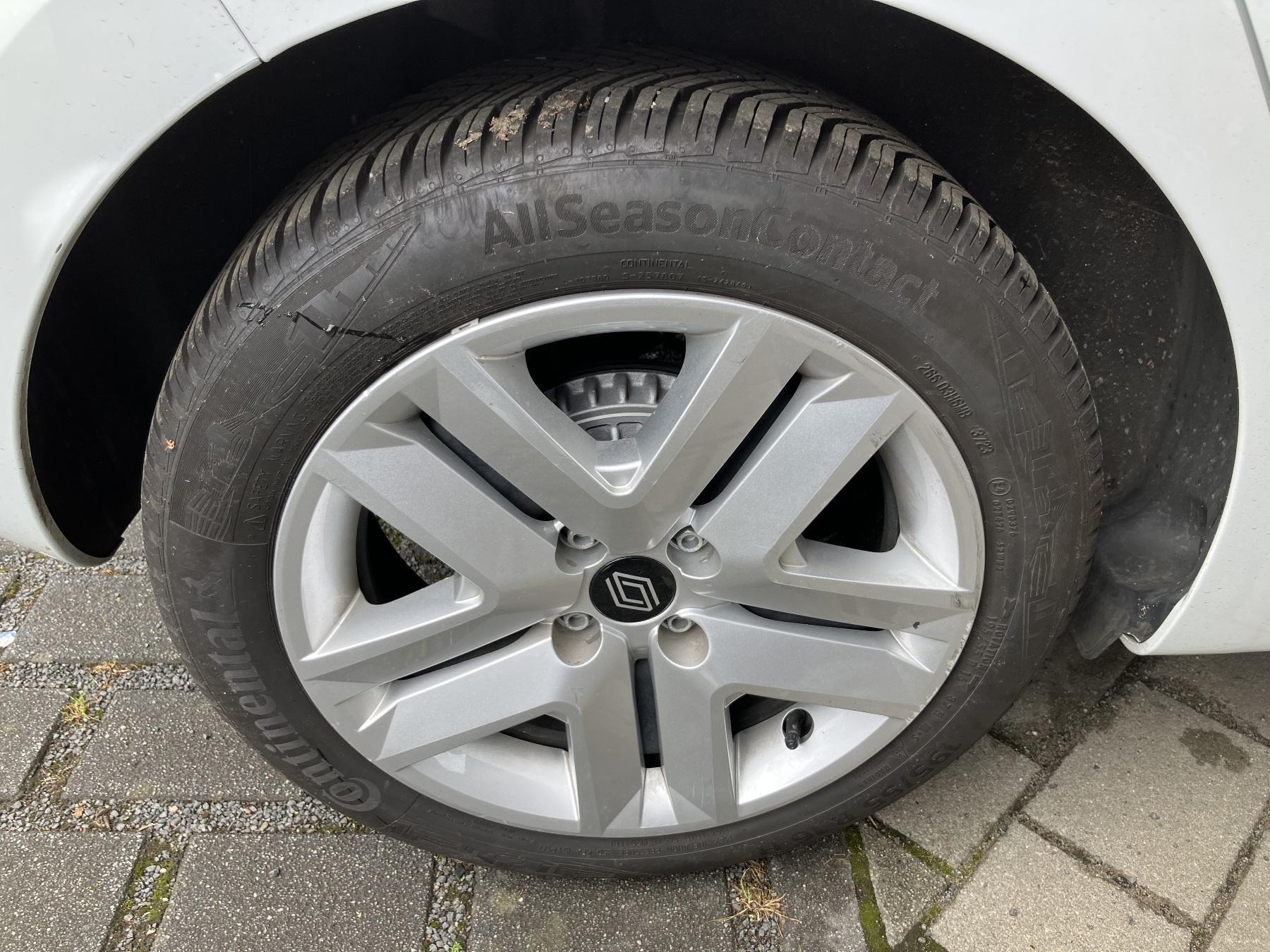 Renault Clio – Bild 10