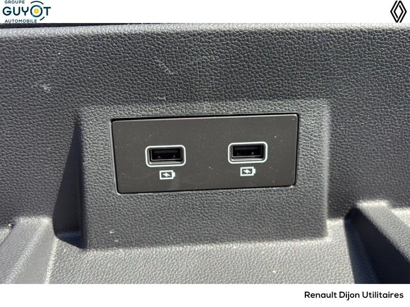 Renault Trafic Combi