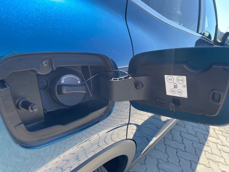 Fahrzeugabbildung Arkana +Navi+Sitzhzg.+ Bild 18 von 50