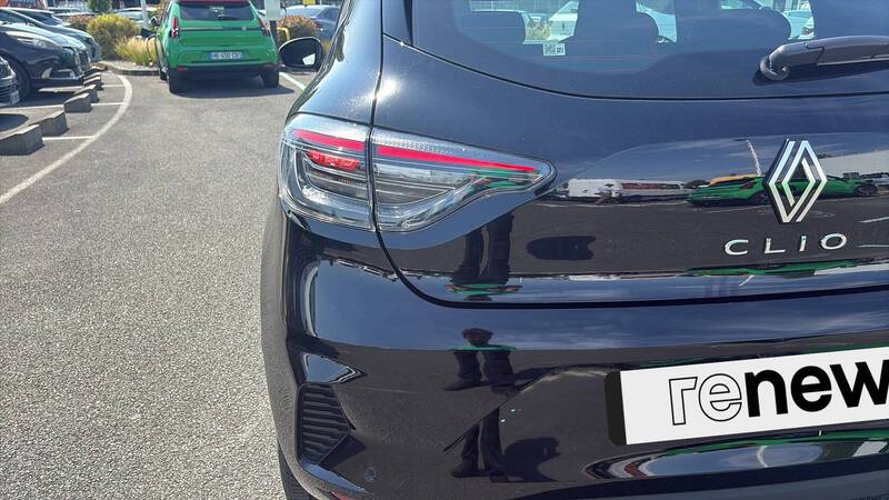 Renault Clio V