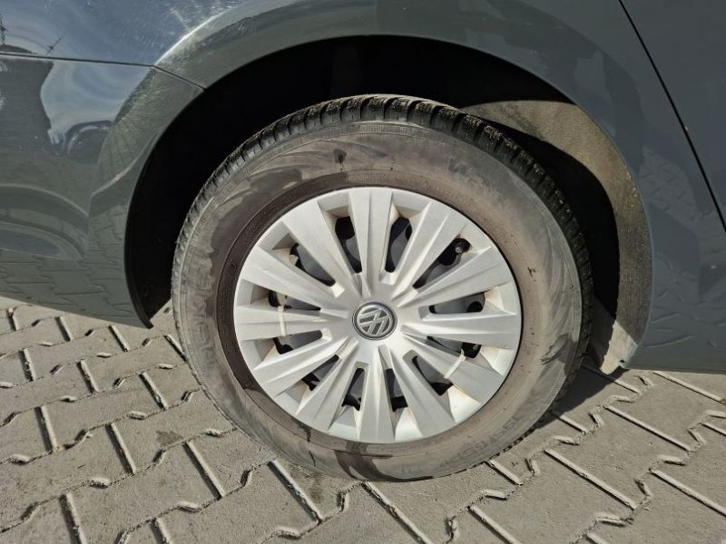 VOLKSWAGEN Golf 2020 — imagine 32
