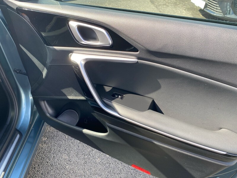 Fahrzeugabbildung cee'd Sportswagon 1.6 GDI PHEV Inspiration Bild 17 von 17