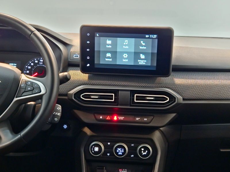 DACIA Logan 2023 — imagine 40