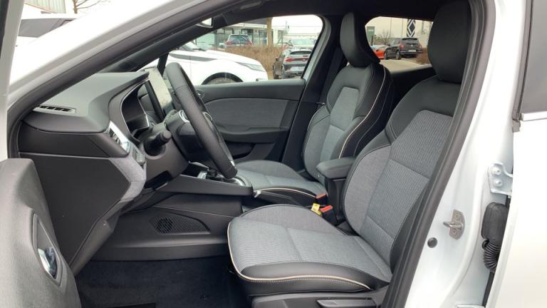Renault Clio – Bild 10