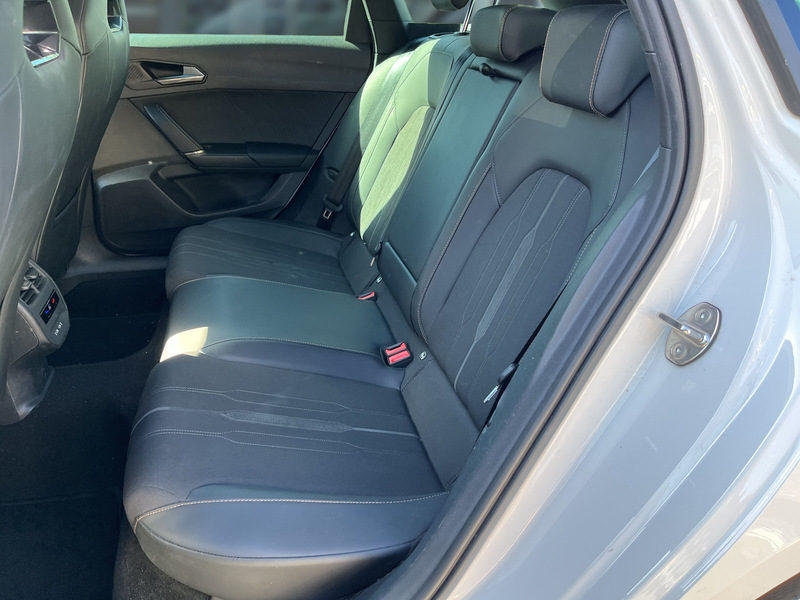 Fahrzeugabbildung Leon Sportstourer 1.4 e-HYBRID OPF Bild 16 von 16