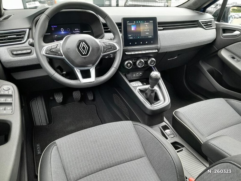 Renault Clio V