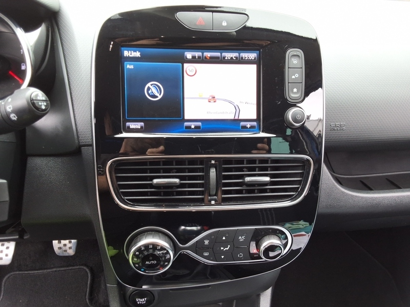 Fahrzeugabbildung Clio TCe 120 GT-LINE/PDC/RADIO/ Bild 14 von 16