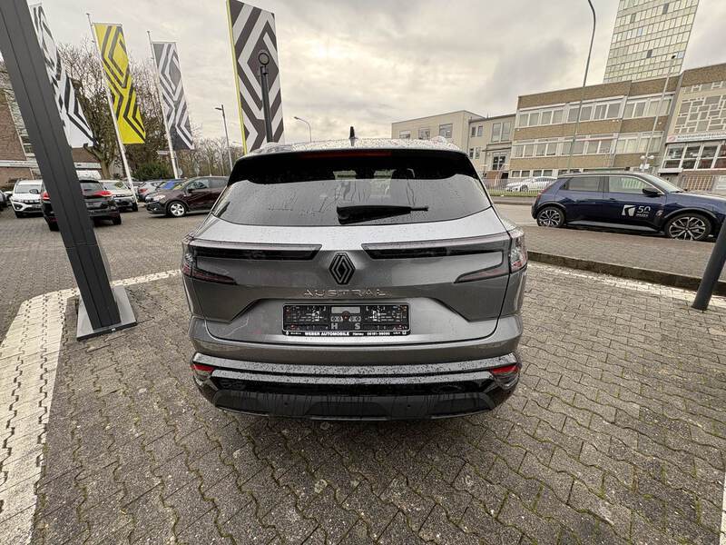 Fahrzeugabbildung Austral 1.3 TCe 160 Mild-Hybrid Bild 5 von 18