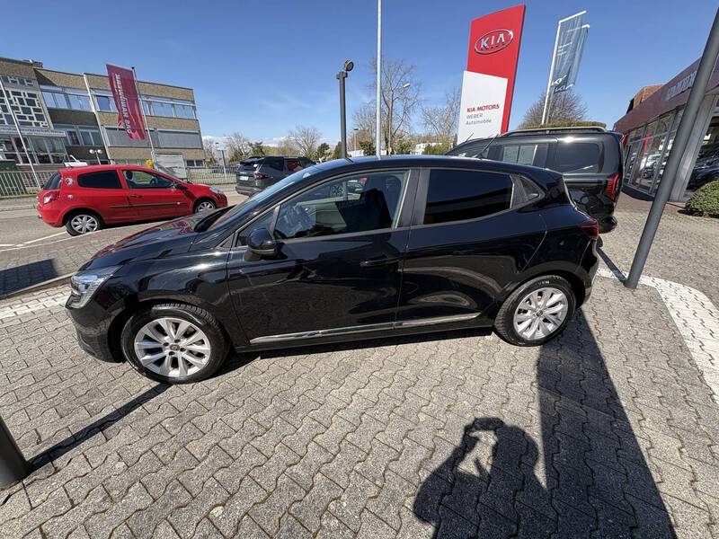 Fahrzeugabbildung Clio V 1.0 TCe 100 Experience Bild 8 von 18