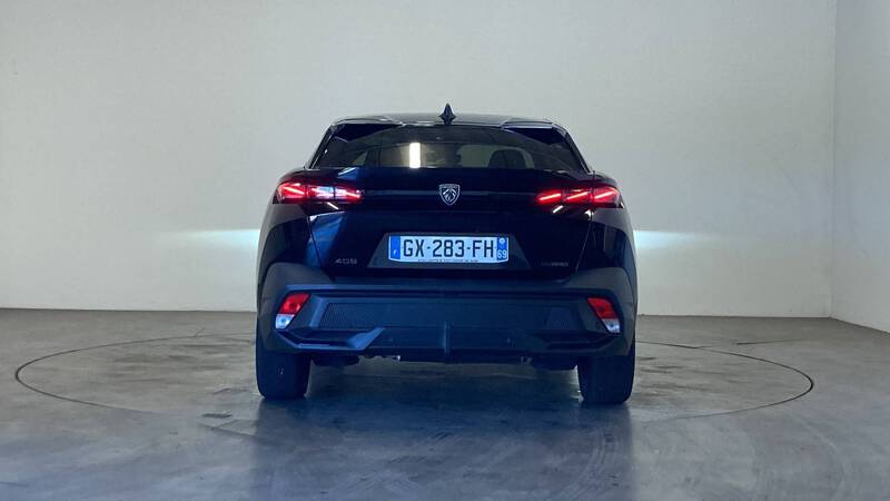 Peugeot 408