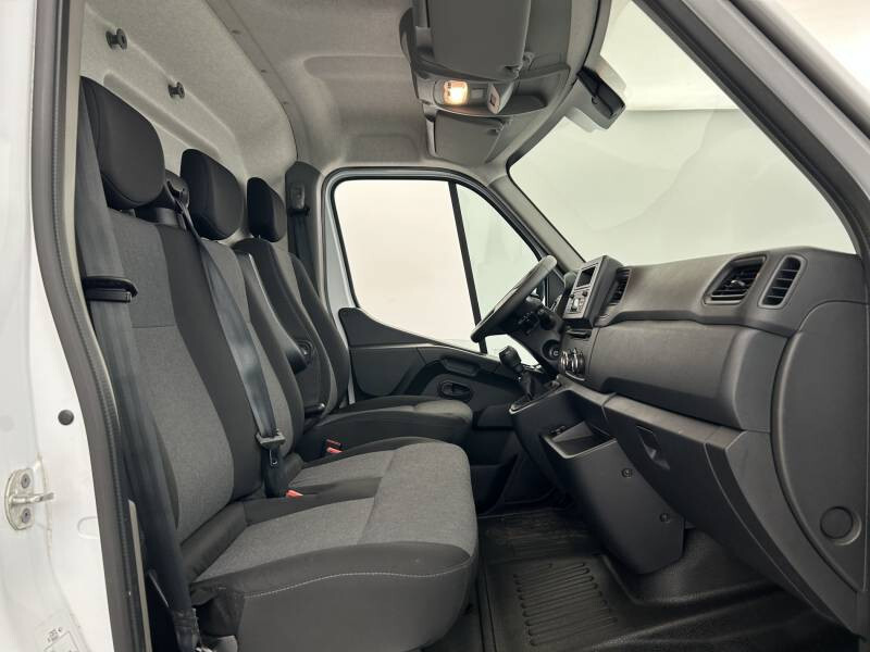 Renault Master III