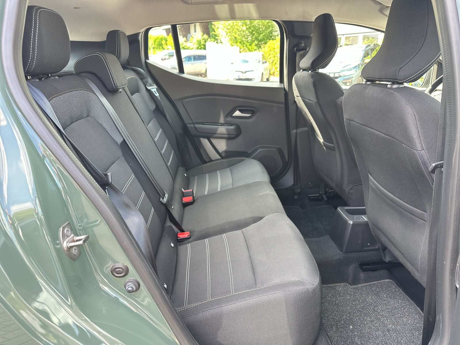 Dacia Sandero – Bild 12
