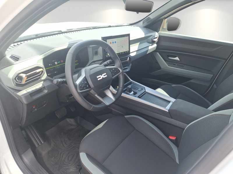 Fahrzeugabbildung Bigster 1.8 E-TECH Hybrid 155 Extreme Bild 8 von 17