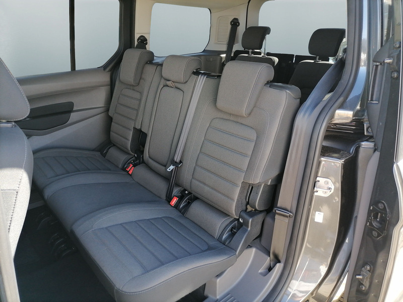 Ford Grand Tourneo