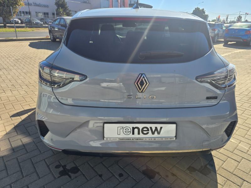 RENAULT Clio 2024 — imagine 20