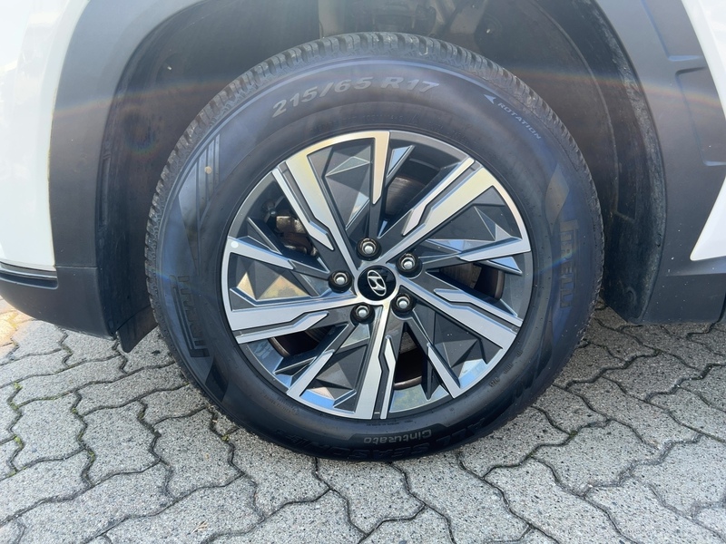 Fahrzeugabbildung TUCSON *GJR,AHK,PDC,SHZ* Bild 7 von 15