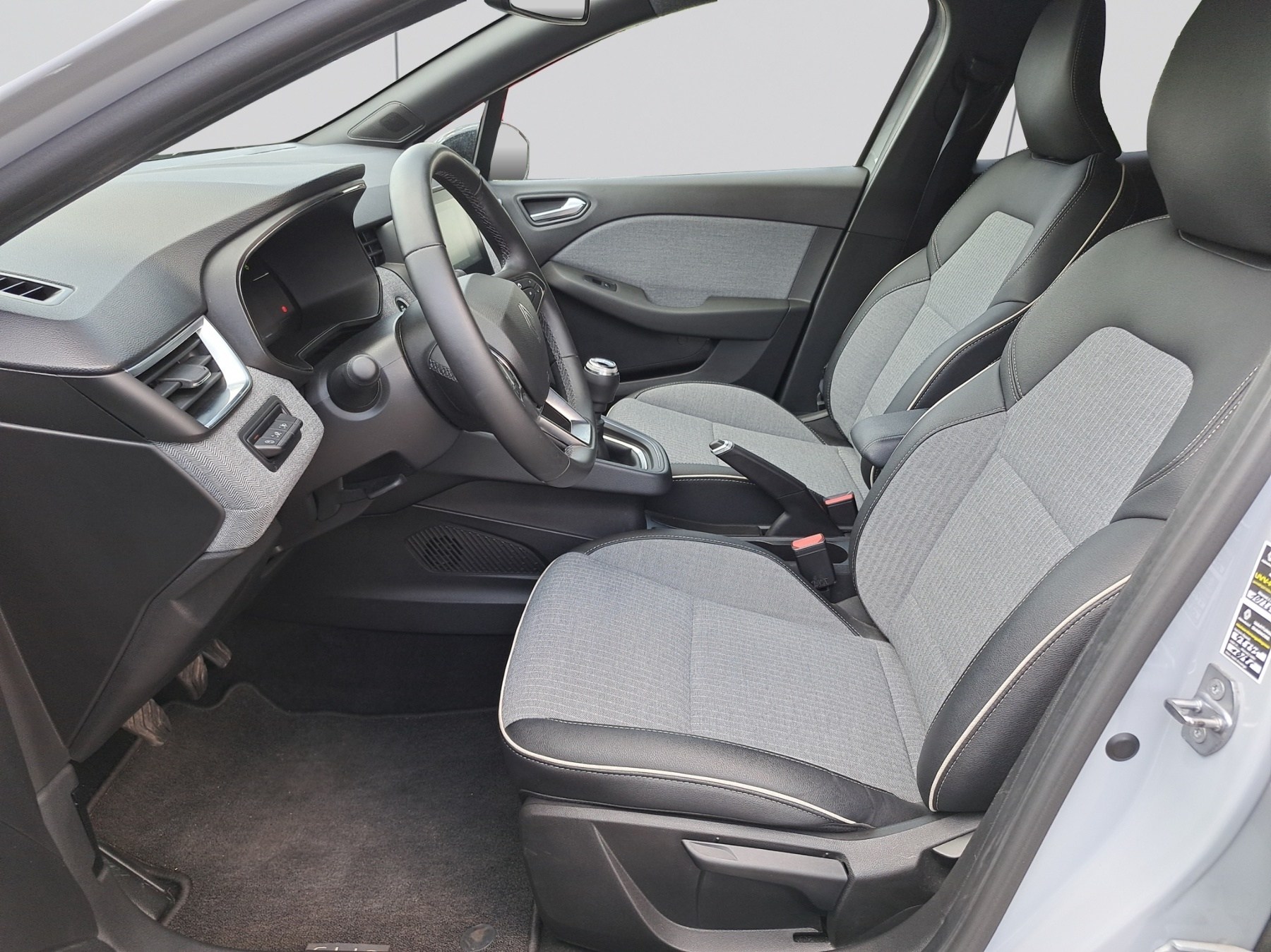 Renault Clio – Bild 11
