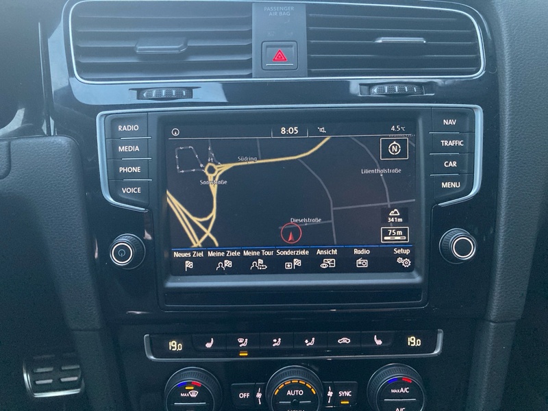 VW Golf