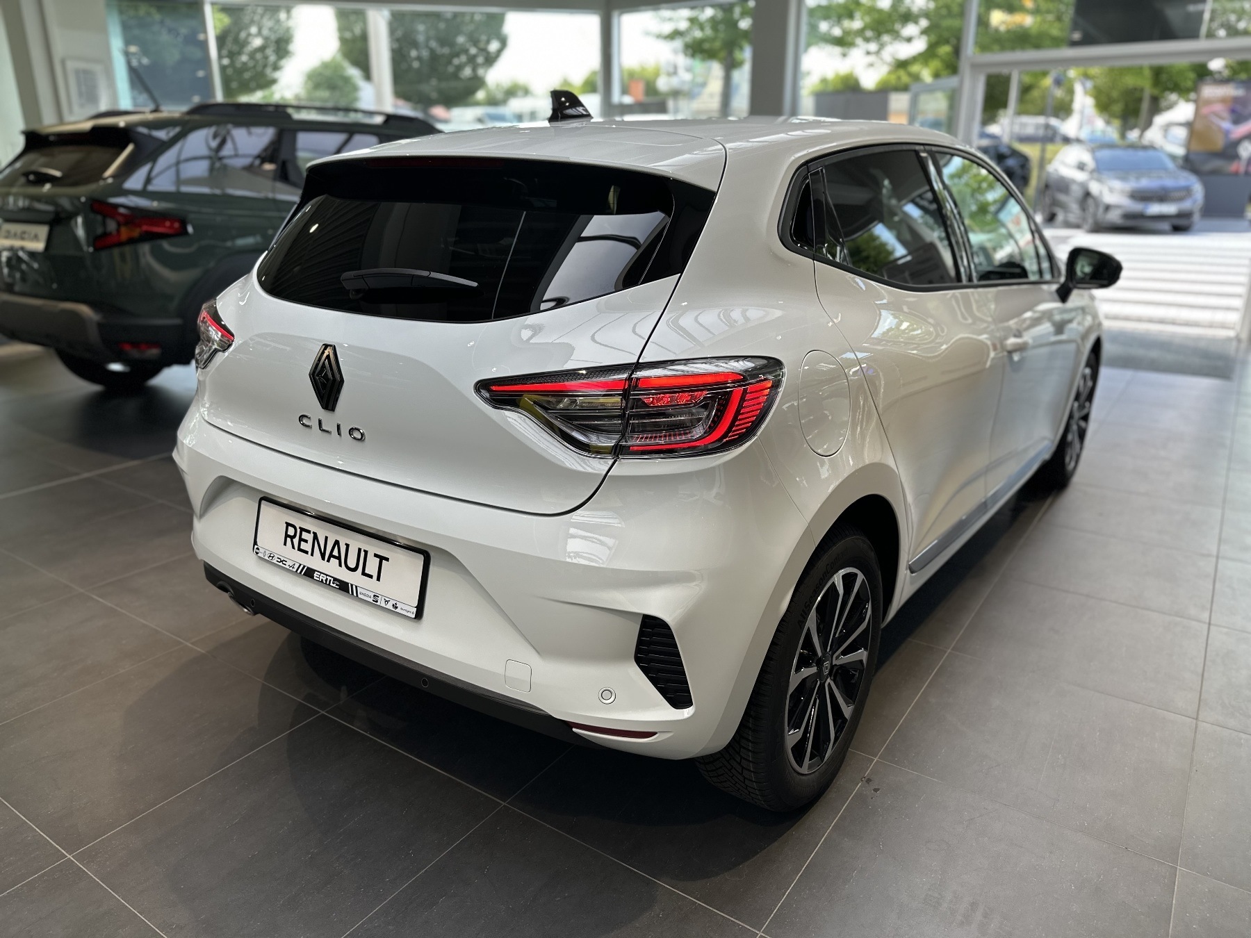 Renault Clio – Bild 20