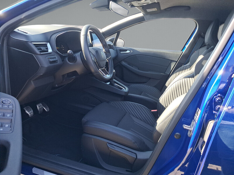 Fahrzeugabbildung Clio RFK SHZ Bild 5 von 19