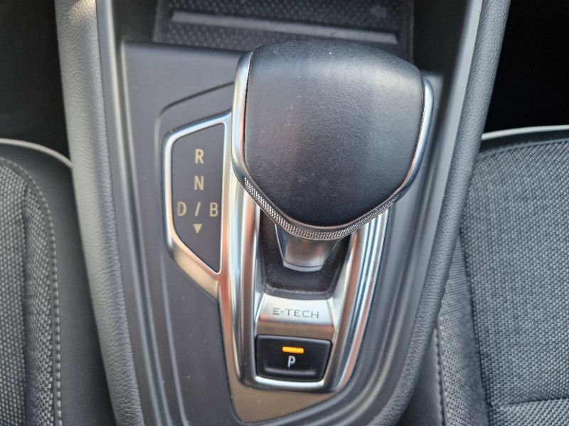 RENAULT Captur 2023 — imagine 17