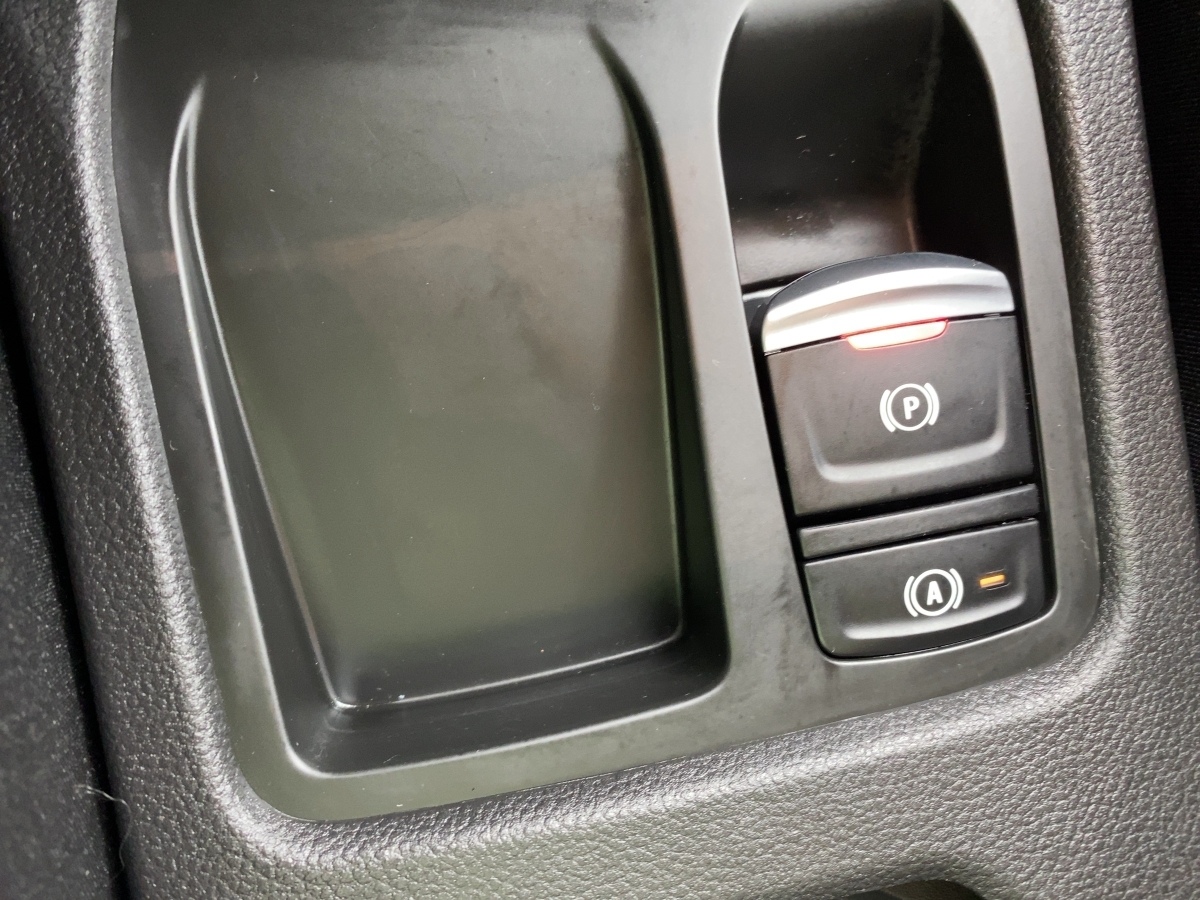 Renault Clio – Bild 15
