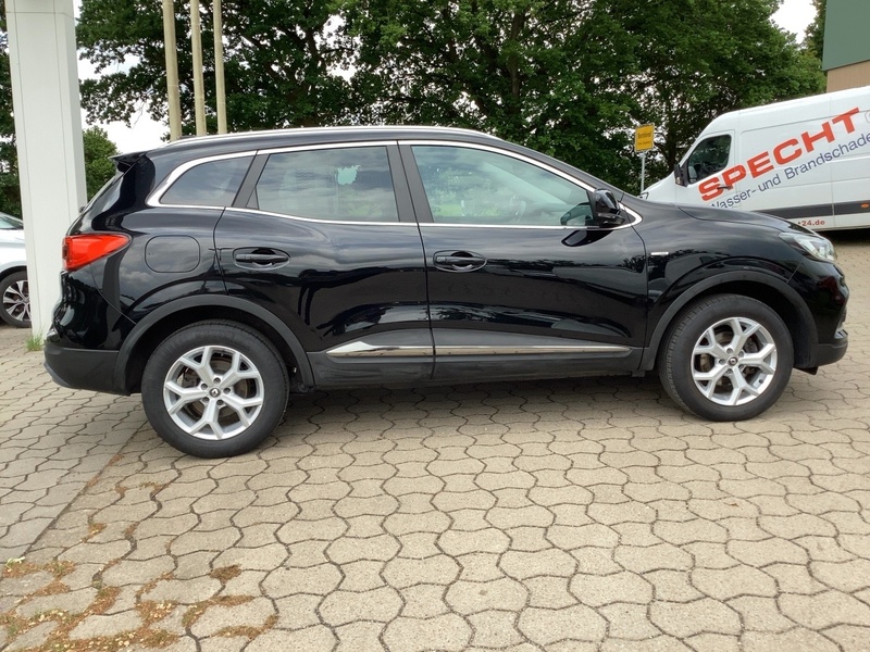Fahrzeugabbildung Kadjar  1.3 TCe 140 Bose Edition Automatik Bild 5 von 15