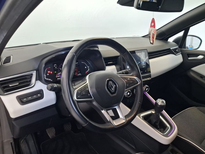 RENAULT Clio 2021 — imagine 9