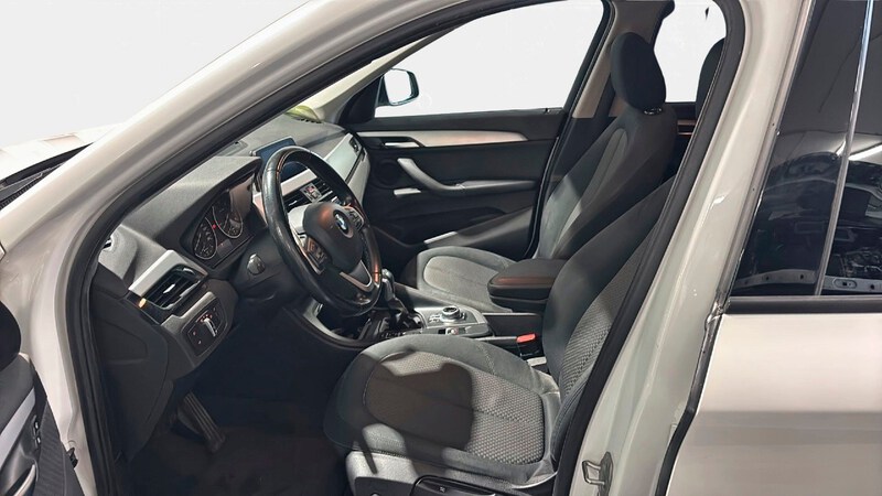 BMW X1 F48