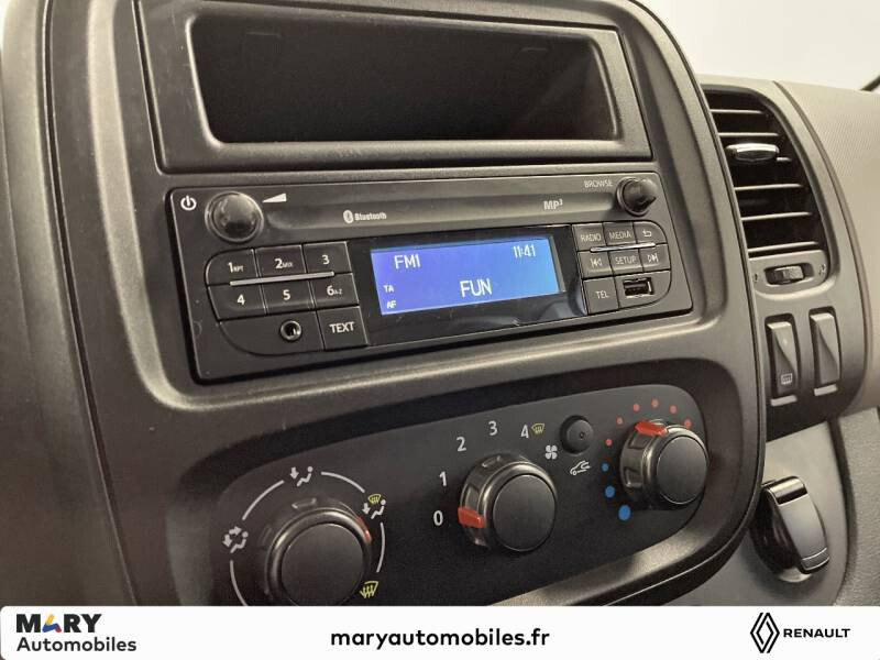 Renault Trafic Combi