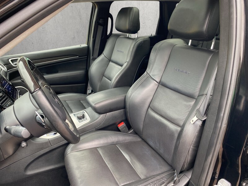Fahrzeugabbildung Grand Cherokee Cherokee 3.0 CRD Summit Bild 9 von 15