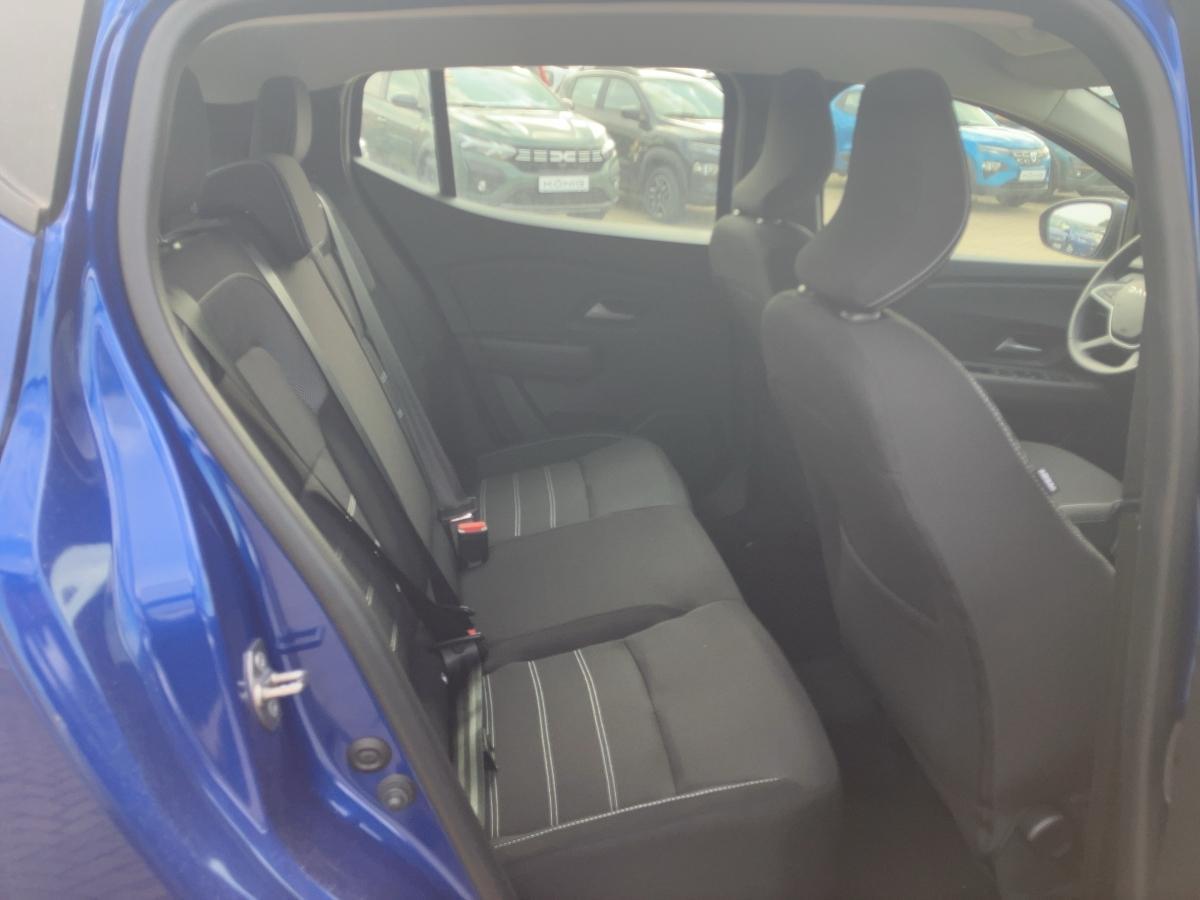 Dacia Sandero – Bild 8