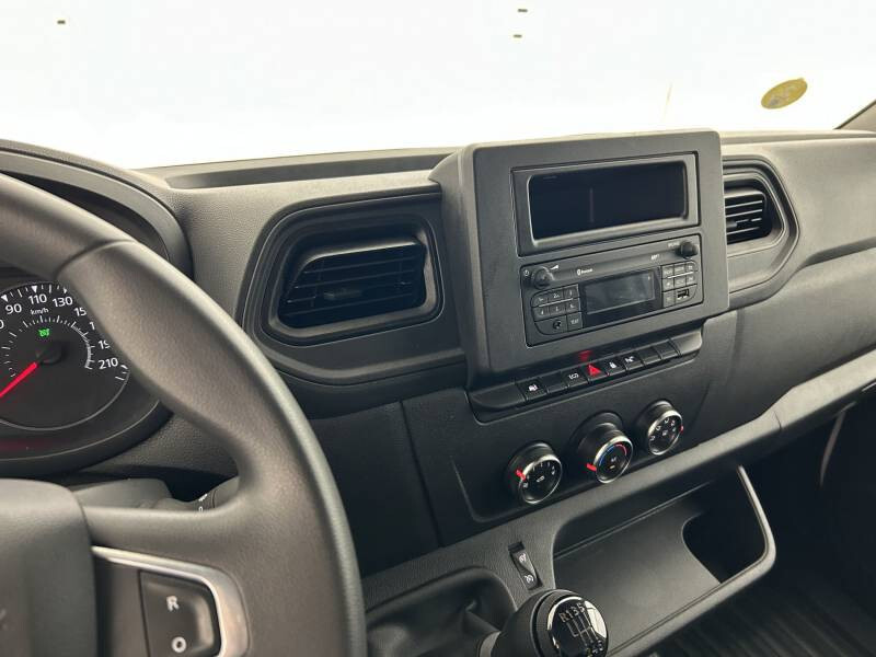 Renault Master III