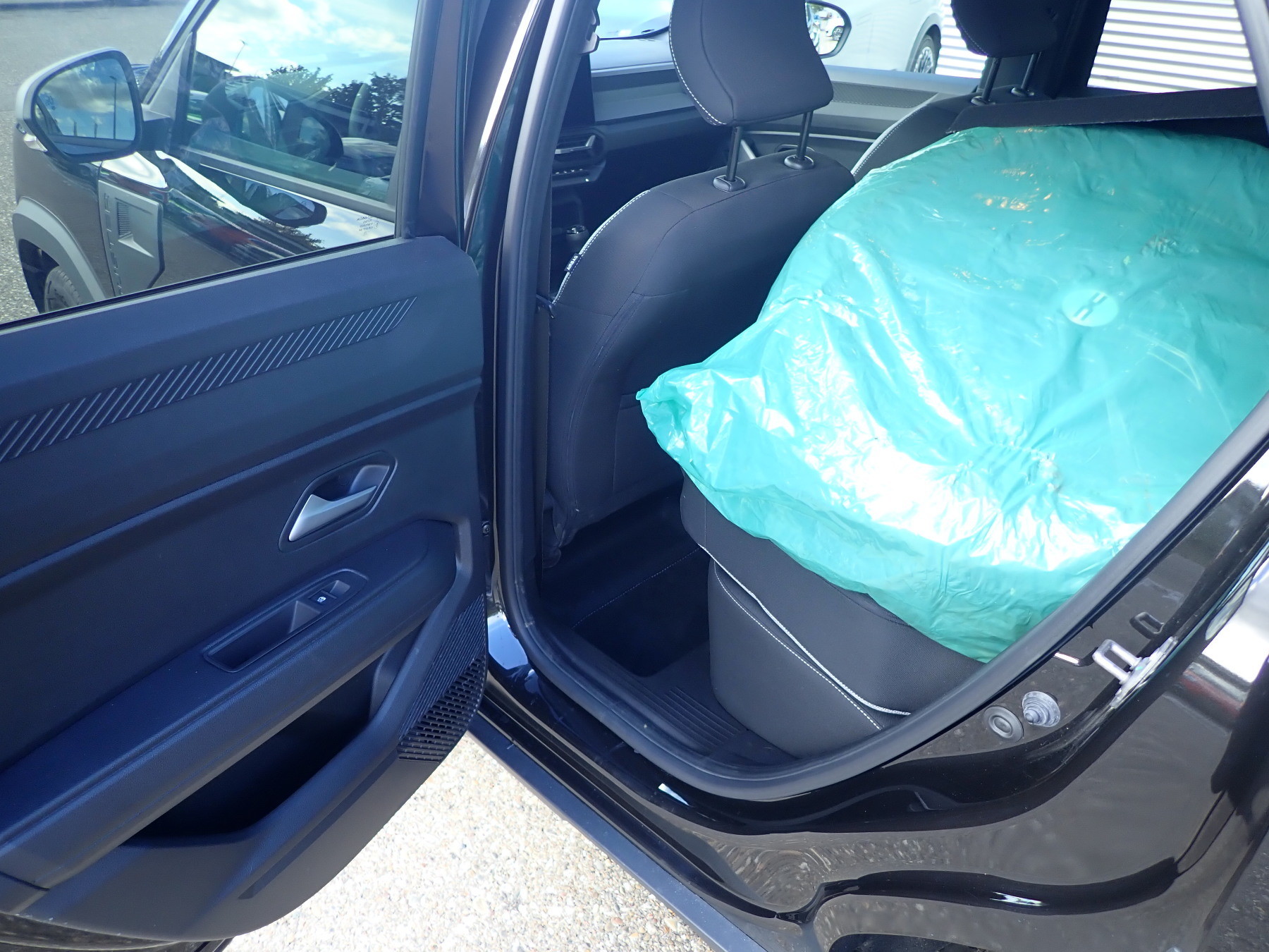 Dacia Duster – Bild 7