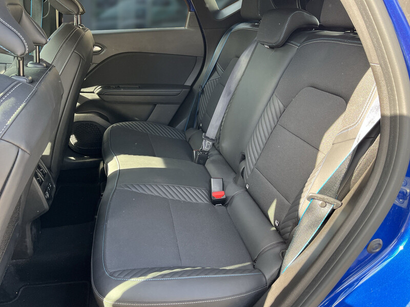 Fahrzeugabbildung Captur 360*,Harman-K. Bild 16 von 25