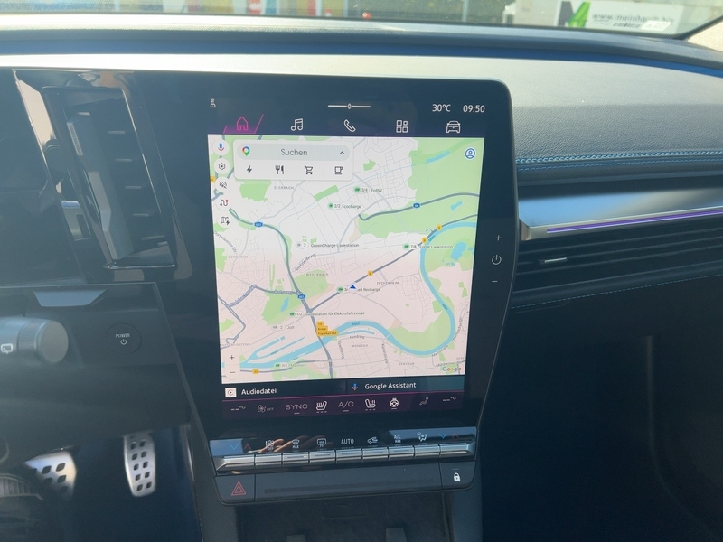 Fahrzeugabbildung Scenic E-TECH Esprit Alpine 220 Long Range Bild 13 von 24