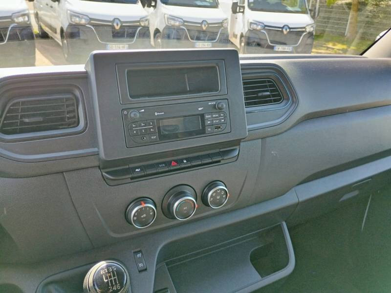 Renault Master III