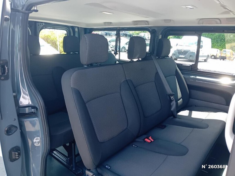 Renault Trafic Combi