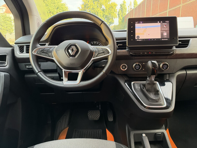 Fahrzeugabbildung Kangoo Navi Tempomat Bild 5 von 5