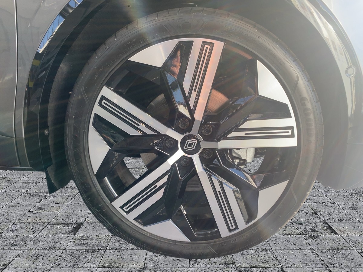 Renault Megane E-TECH – Bild 10