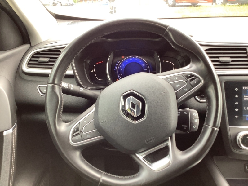 Fahrzeugabbildung Kadjar  1.3 TCe 140 Bose Edition Automatik Bild 9 von 15