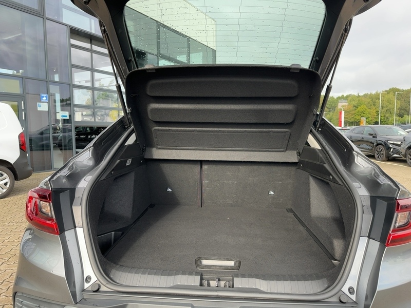 Fahrzeugabbildung Arkana TECHNO TCe 140 Automatik *KAMERA*SHZ*LRHZ* Bild 13 von 15