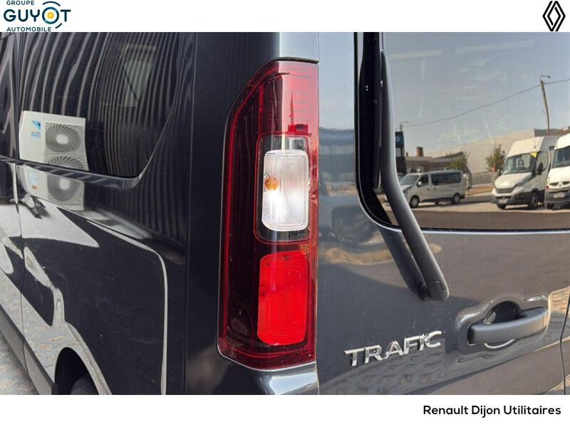 Renault Trafic Combi