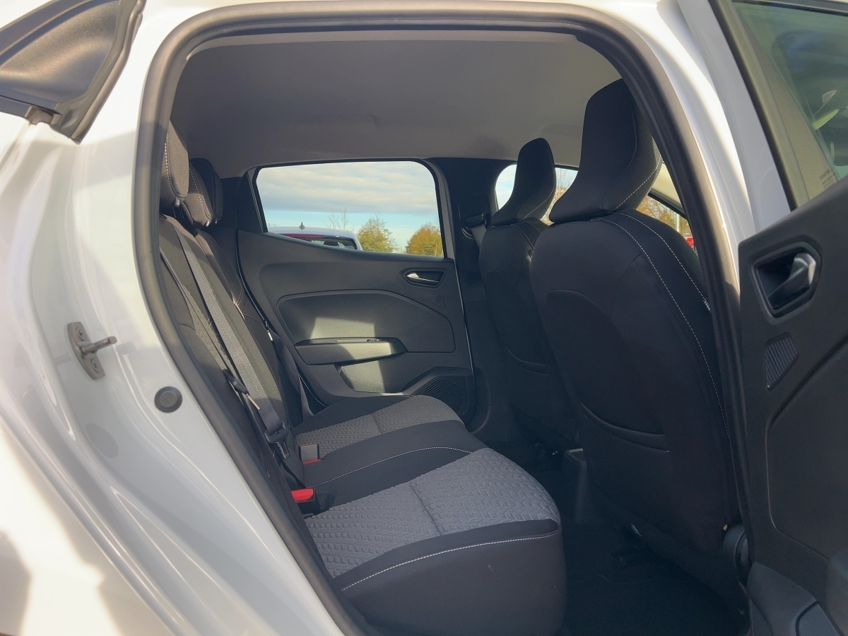 Renault Clio – Bild 12