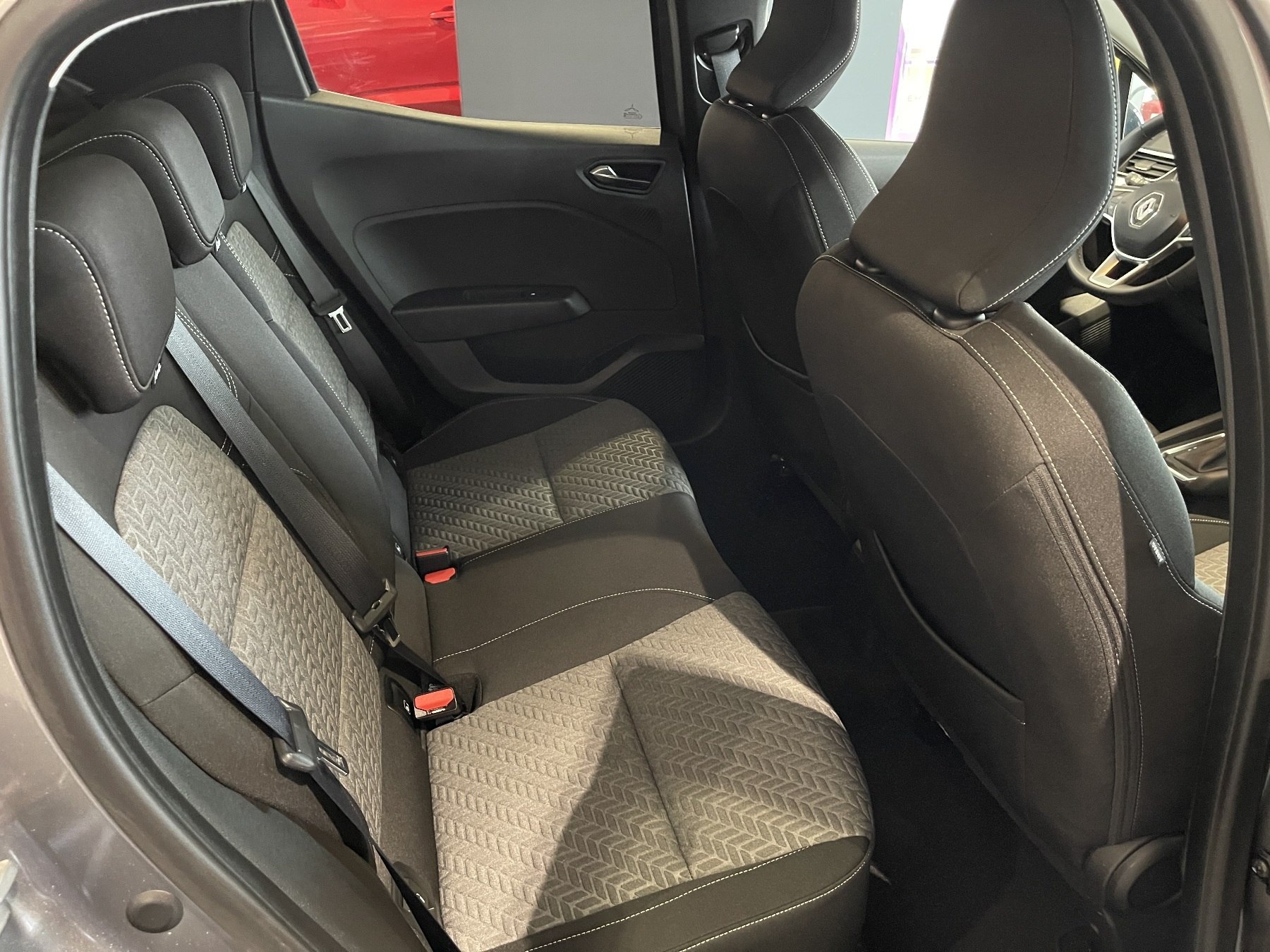 Renault Clio – Bild 13