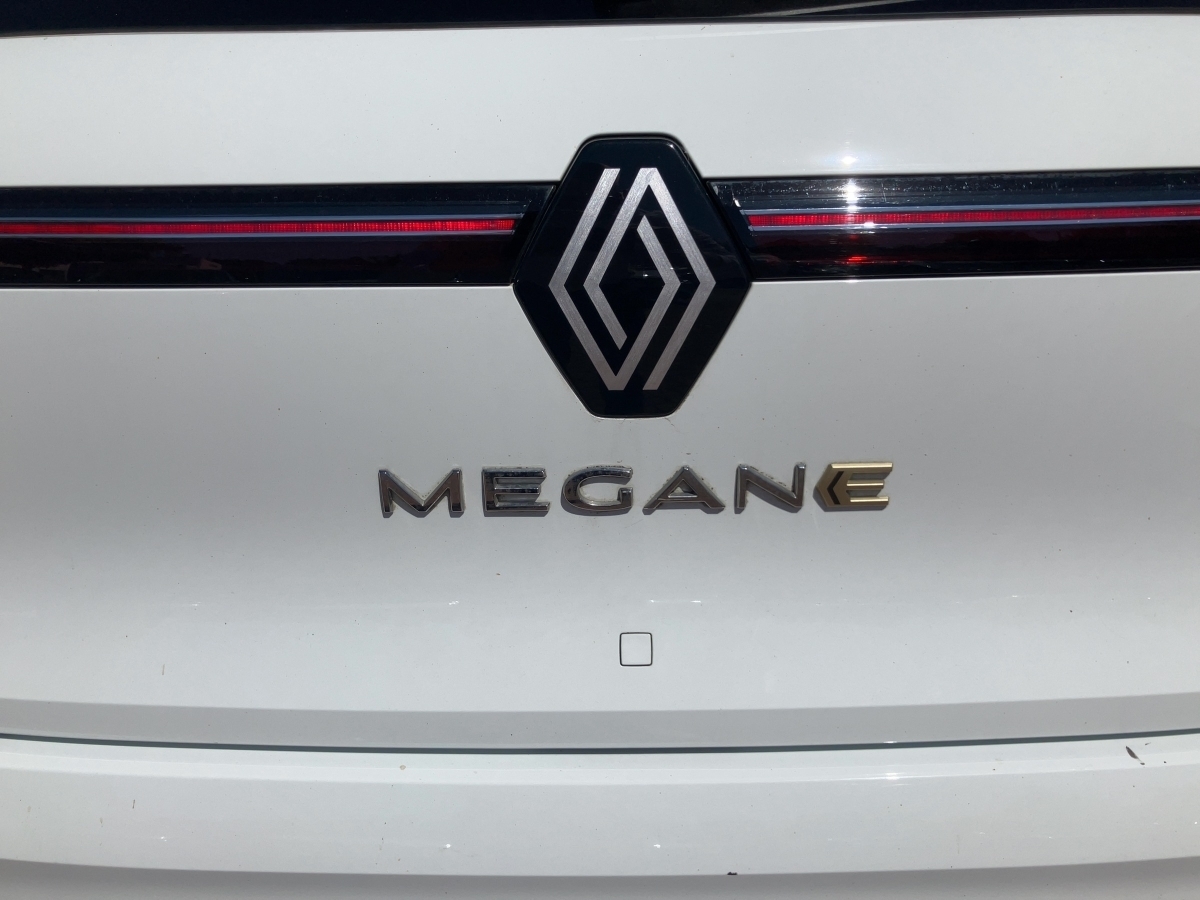 Renault Megane E-TECH – Bild 18